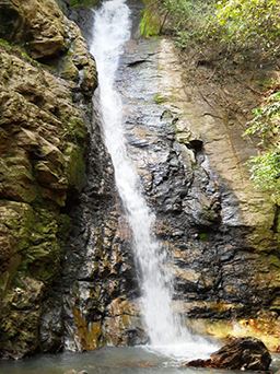 Tsenku Falls (dry season) Tsenku Falls in Ghana